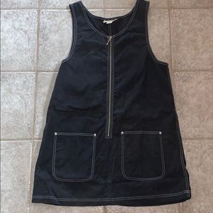 Express zip-up A-line jumper. Size XL.